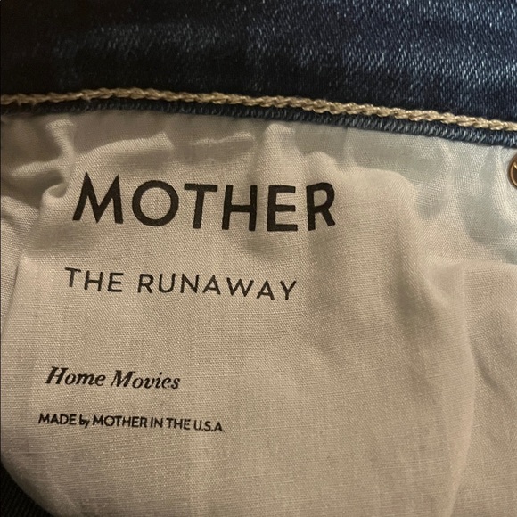 Classic Blue Flared Women Jeans - Picture 3 of 8